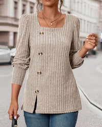 Knitted Ladies Top with Buttons – Mireille