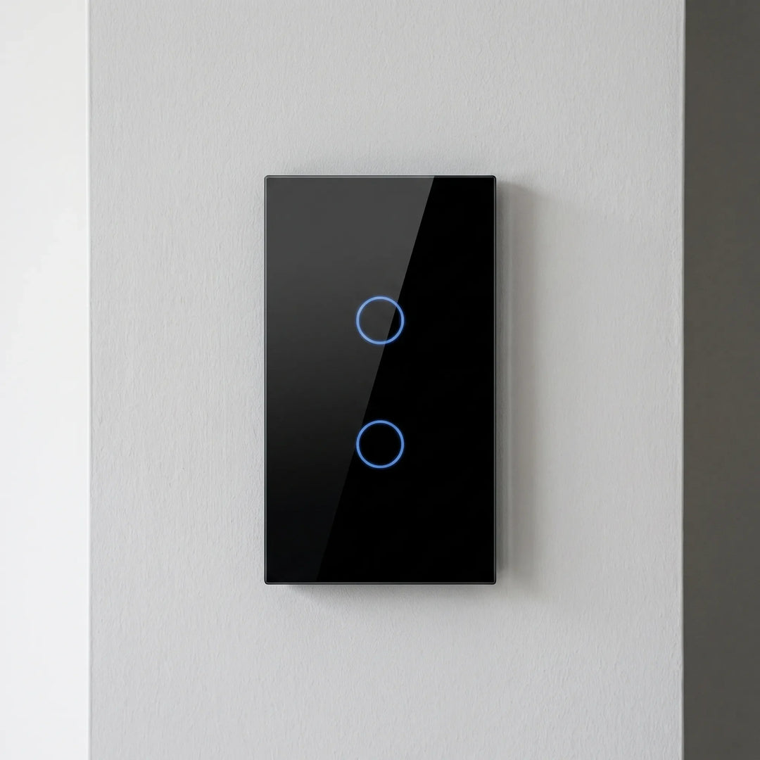 Smart Light Switch - LuminaTouch