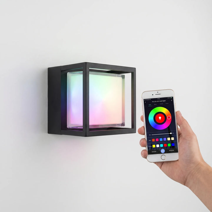Smart Wall Light - Vesperon