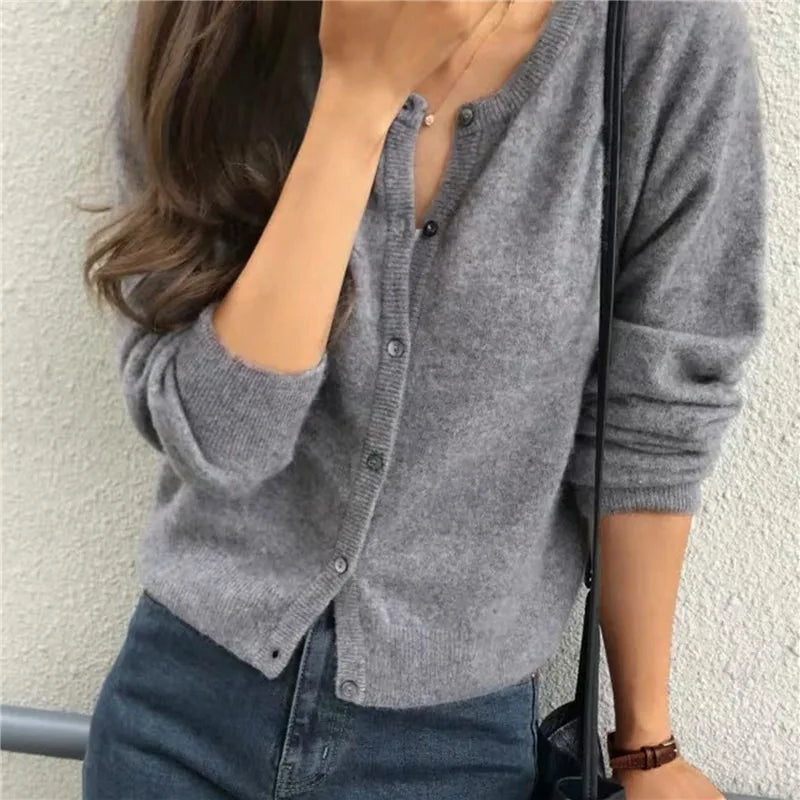 Comfortable Knitted Cardigan with Buttons - Isla-Grey-State of Style