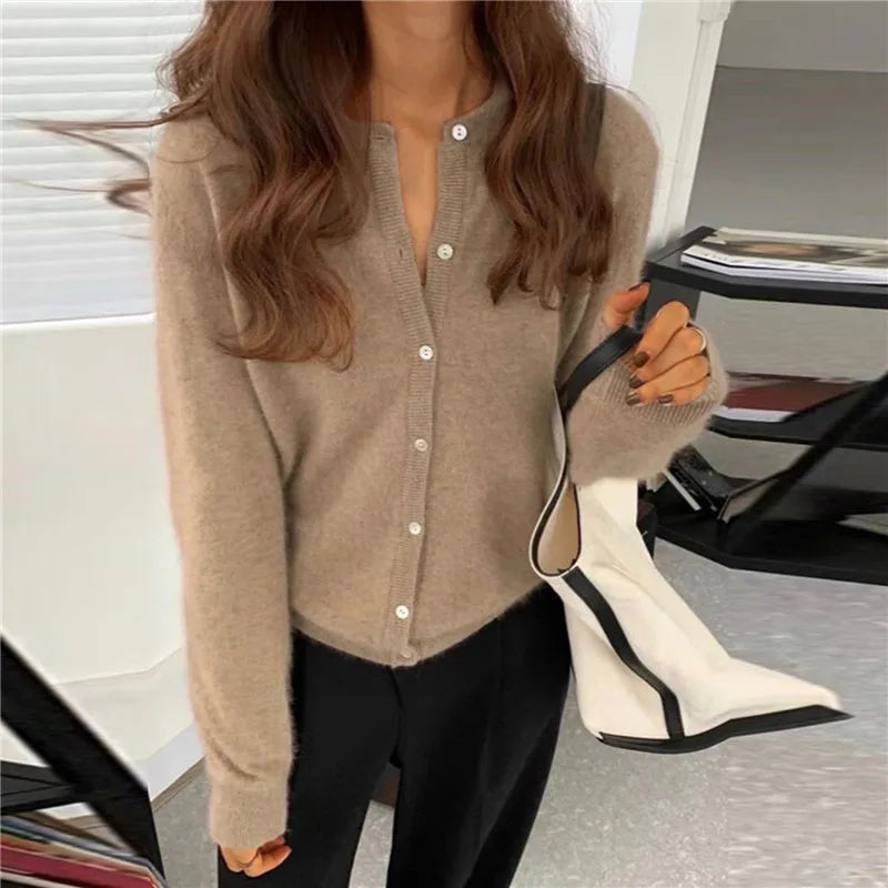 Comfortable Knitted Cardigan with Buttons - Isla-Khaki-State of Style