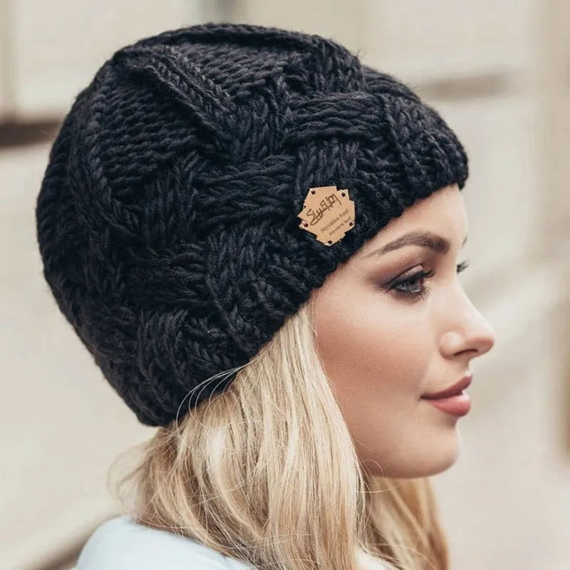 Comfortable Knitted Hat - Elena-Black-State of Style