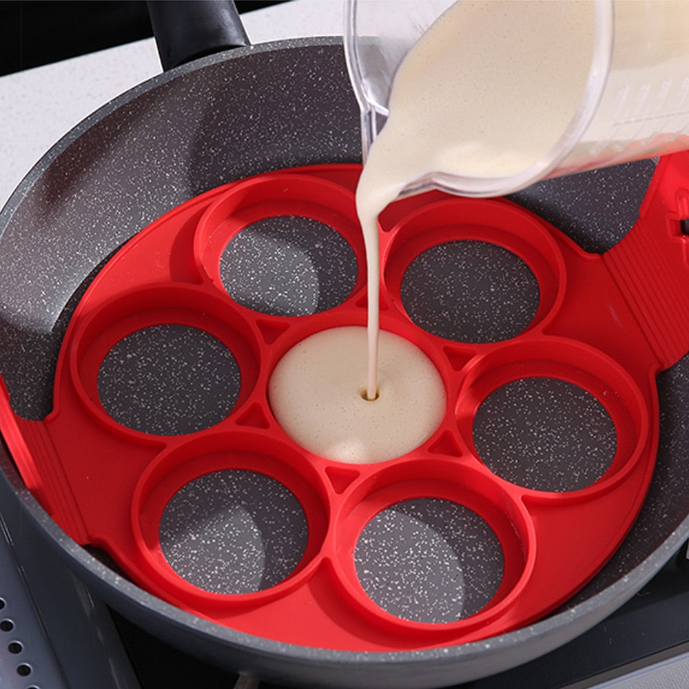 FlipMaster – Non-Stick Pancake Pan-Red-Circle-State of Style