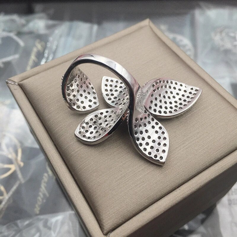 Large Adjustable Silver Ring with Floral Pattern-State of Style