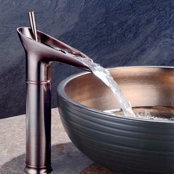 Luxury Waterfall Basin Tap - CascadeFlow-Antique short-State of Style