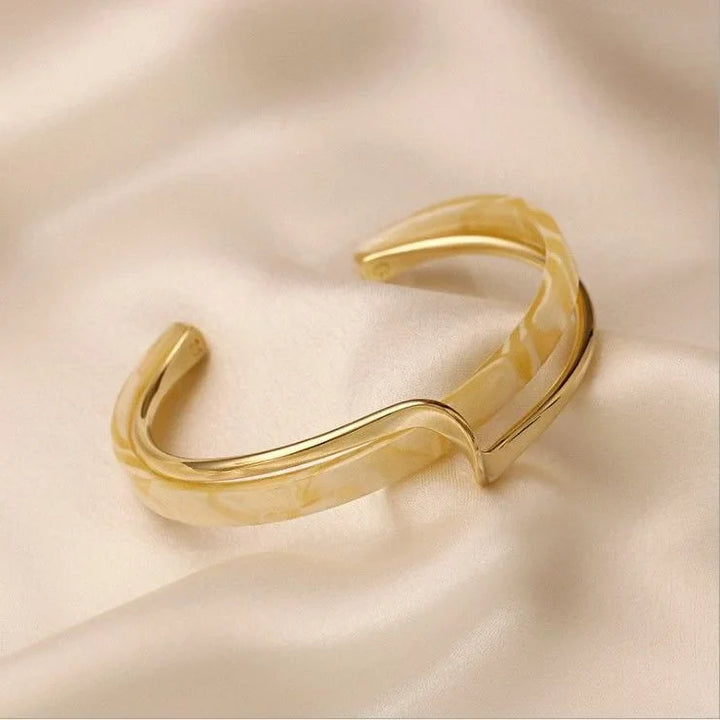 Matte Gold Infinity Bracelet – Elisa-State of Style