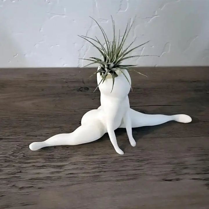 SpookyBuddy Ghost-Shaped Air Plant Display-State of Style