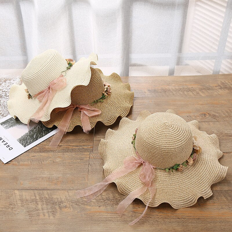 Summer hat with floral pattern – Liora-Beige-State of Style